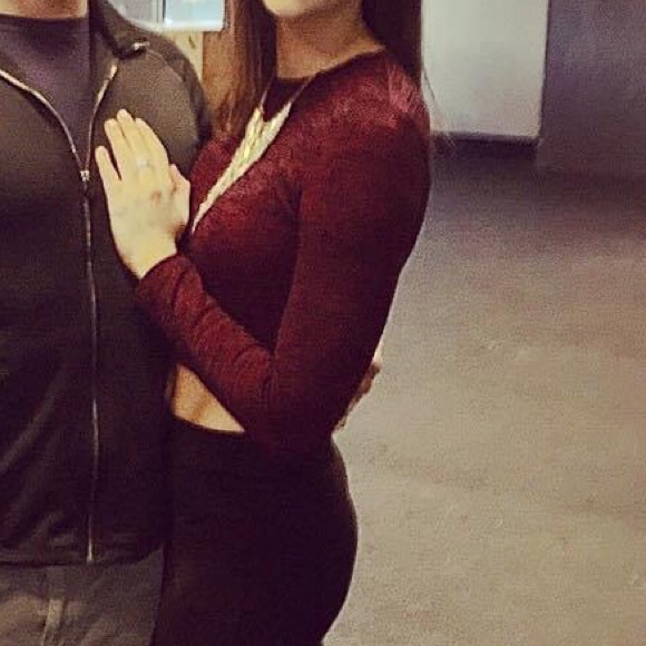 Long sleeve crop top - Picture 2 of 7